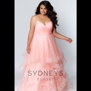 Sydney’s closet peach dress